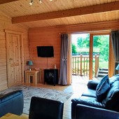 Lodge lounge